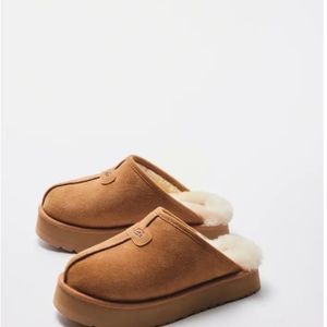 Ugg Discotheque Genuine Shearling Slide Slipper